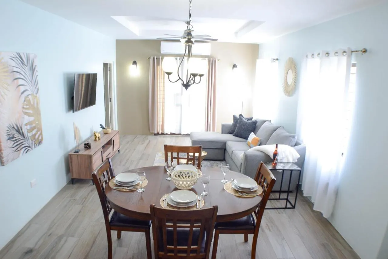 Pen Manor Modern 2 Bedroom Apartment Boissiere Village